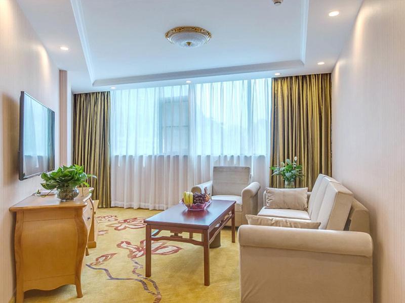 Vienna Hotel Guilin Airport Road Rongshan Exterior foto